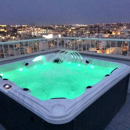 Wonderful Apartments With Shared Jacuzzi And Panorama Rooftop Gzira Exteriér fotografie