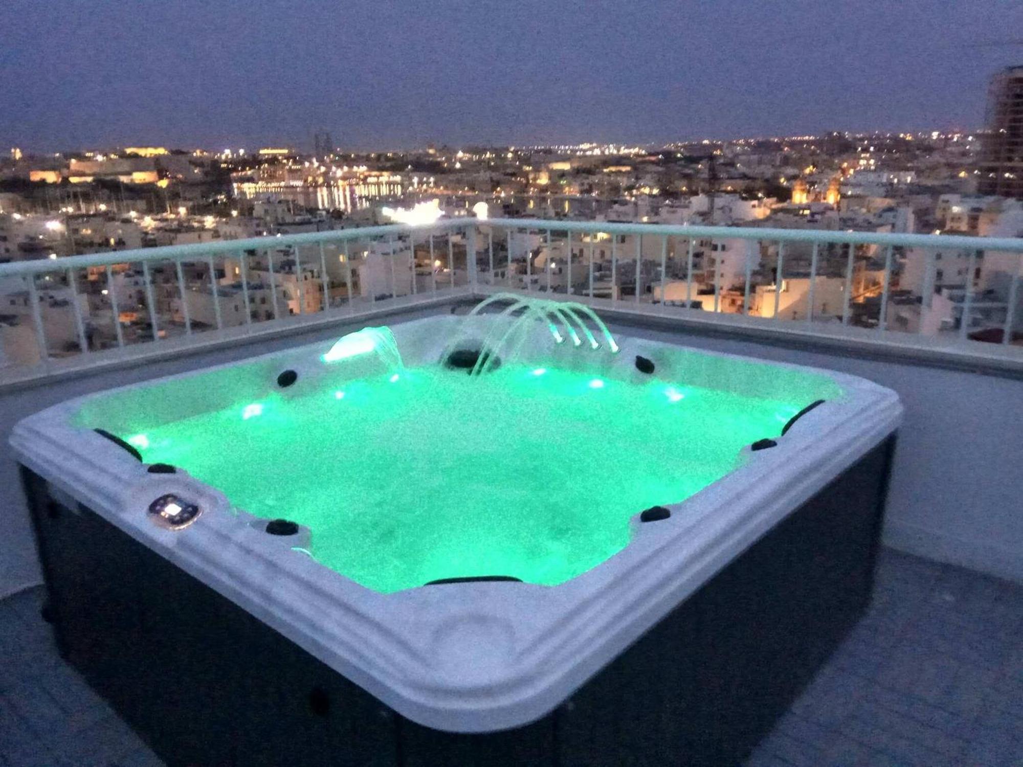Wonderful Apartments With Shared Jacuzzi And Panorama Rooftop Gzira Exteriér fotografie
